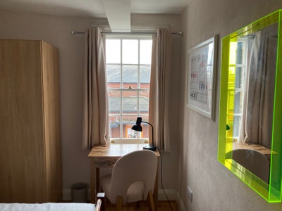 Islington room available 5mins from Angle station  Main Photo