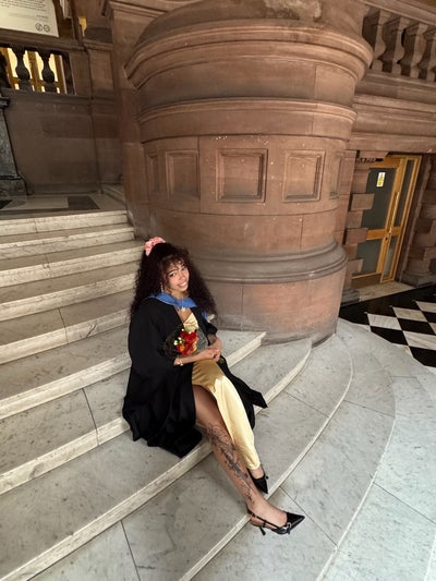 21 year old Female seeks a double room Main Photo