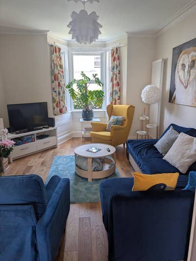Lovely Ensuite Room close to Victoria Park Main Photo