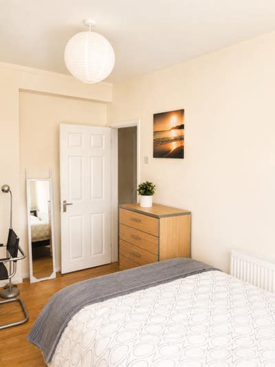 Huge Room+Big Garden nr Vicky Park 🌿☀️🏡 Main Photo