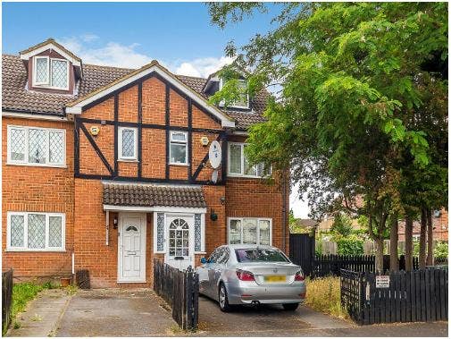 4 Bedroom House to Rent Mitcham  Main Photo