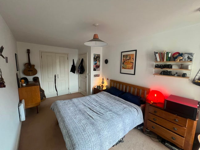 Double Room in 2 bed flat - Bethnal Green/Mile End Main Photo