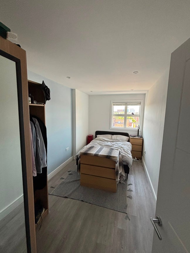 Room available in South Wimbledon – late August Main Photo