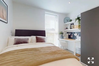 Classic Plus Studio One London Road Main Photo