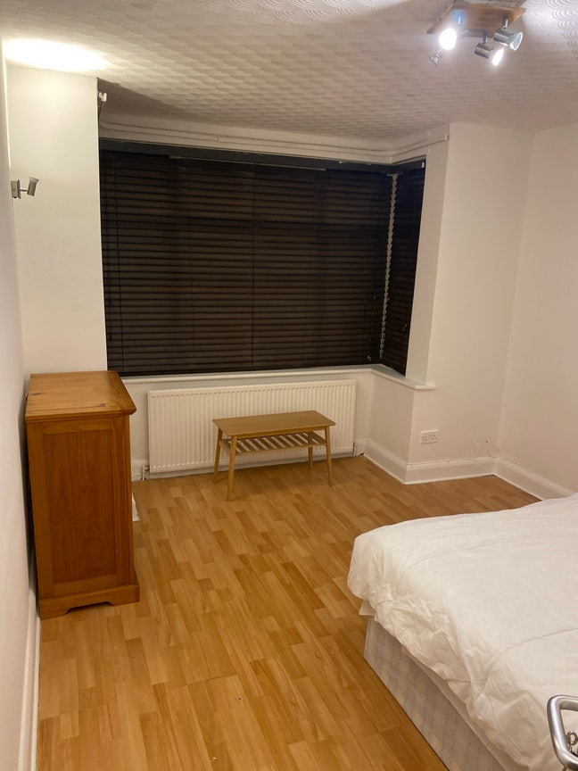 All bills included double room  Main Photo