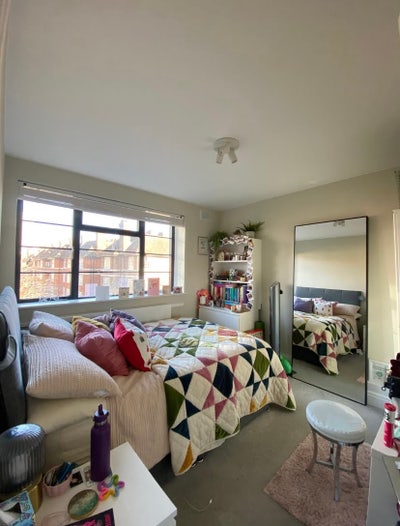 Double Room Available  Main Photo