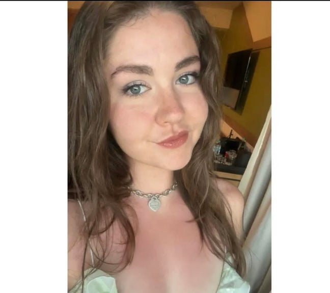 Hi! Looking for a room or flat mate in Haslem... Main Photo