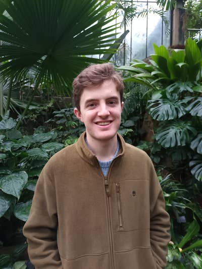 PhD student looking for accommodation  Main Photo