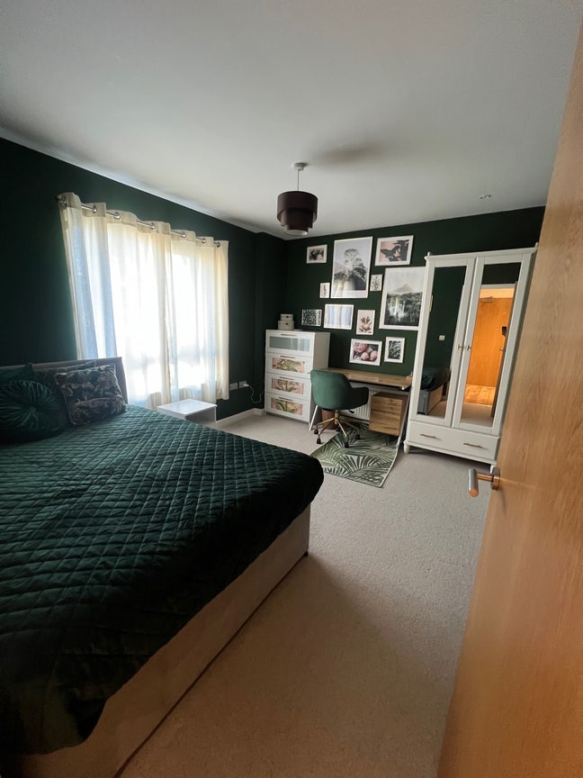 Short term en-suite room rent  Main Photo