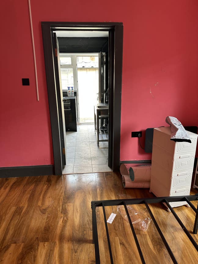 That is a double room with bathroom and kitchen Main Photo