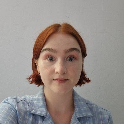 28F marketing professional looking for a room! Main Photo