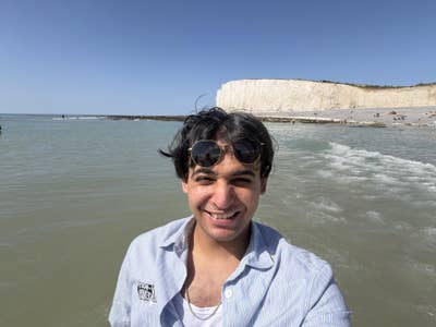 Male professional seeks a single or double room Main Photo