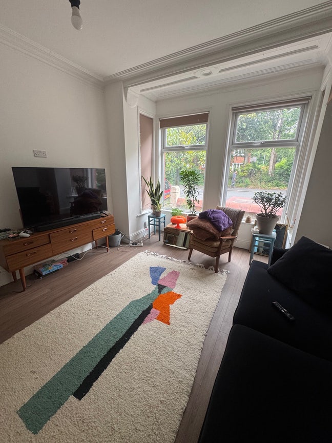 🌻 Housemate needed in leafy Levenshulme house 🌻 Main Photo