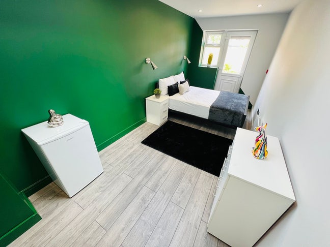 ✨ 🛏️ Ensuite Room to Let in- Streatham   Main Photo
