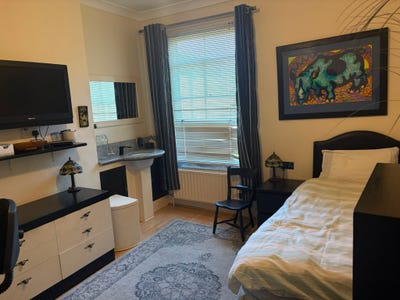 Double room near King’s College Hospital Main Photo