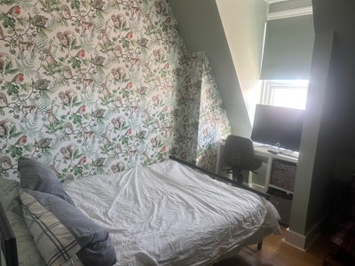 Centrally located flat in Leigh on Sea Main Photo