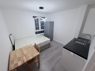 ✨ 🛏️ Ensuite Room to Let in Willesden Green  Main Photo
