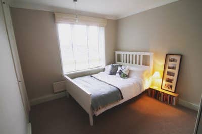 1 double bedroom on river front  Main Photo