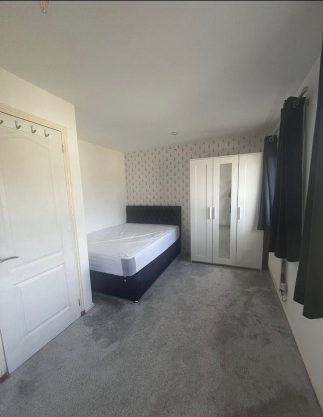 Room for Rent in Gilmerton Main Photo