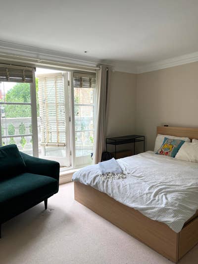 Quiet & Sunny 2-bedroom flat to share Main Photo