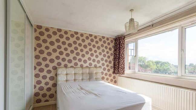 Old flatmate leaving.Double room nice living space Main Photo