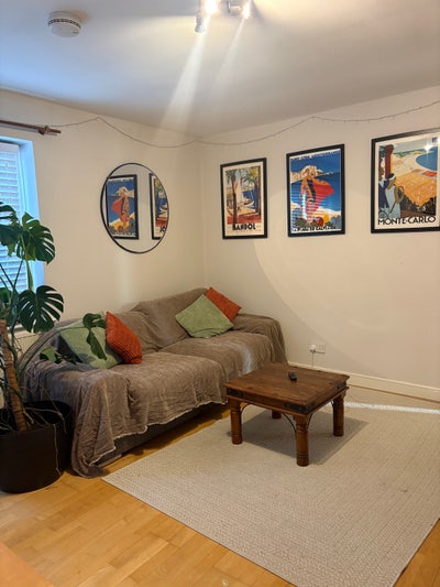 Room Available in Clapham North  Main Photo