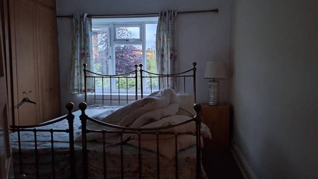 Big double cozy room in private edwardian cottage Main Photo