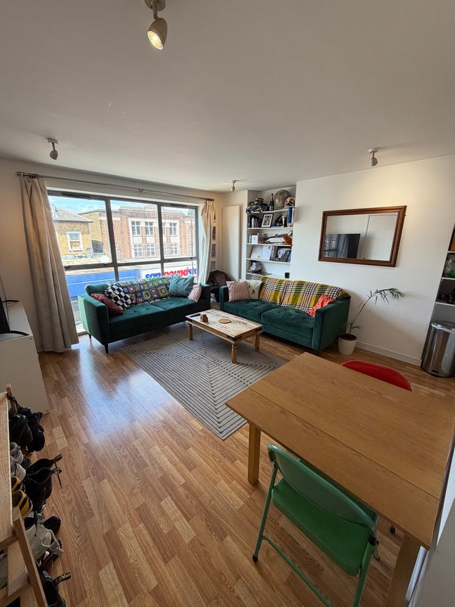 2 rooms in central sociable homely flat Main Photo