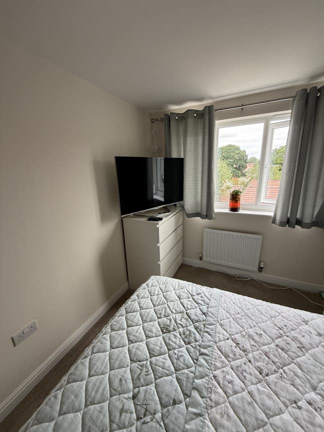 Double room plus your own bathroom-all inc Main Photo
