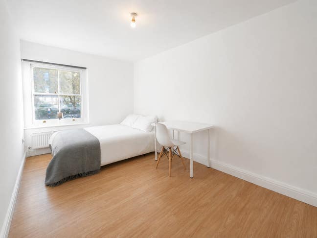 Rooms in Central London - 3 min Elizabeth Line Main Photo
