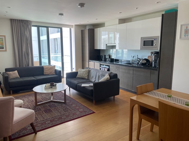 Bright room in gorgeous east village flat  Main Photo