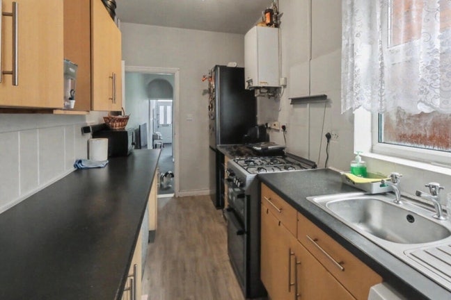  3 Bedroom Terraced House to Rent in Leicester LE3 Main Photo