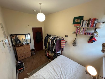 Lovely double room - shared terrace Main Photo