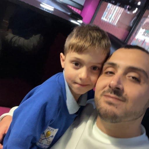 35 year old Male seeks a double room Main Photo
