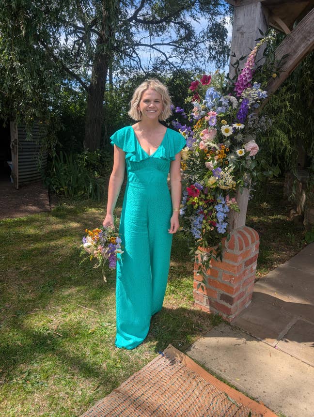 Local woman looking for room around Stroud Main Photo