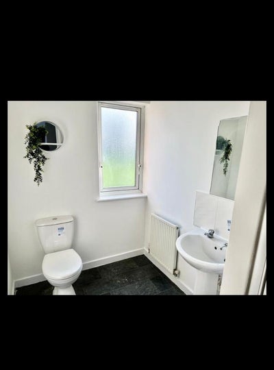 Double En-suite Room  Main Photo