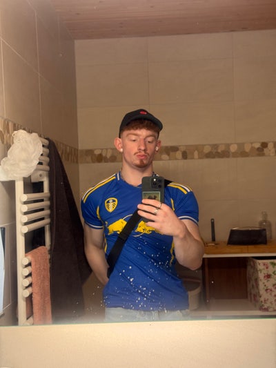 19 (M) , Degree Apprentice @BBC, September start Main Photo