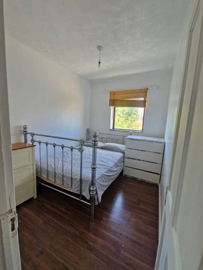 Double Room Available in Friendly House Main Photo