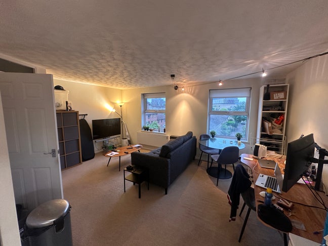 Room in friendly Camden flatshare Main Photo