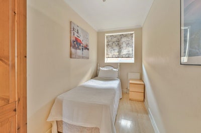 Single Bedroom  Main Photo