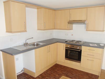 🏡 Spacious 2-Bedroom Ground Floor Flat  Main Photo