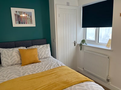 Stunning ensuite in househare ALL bills inc. Main Photo