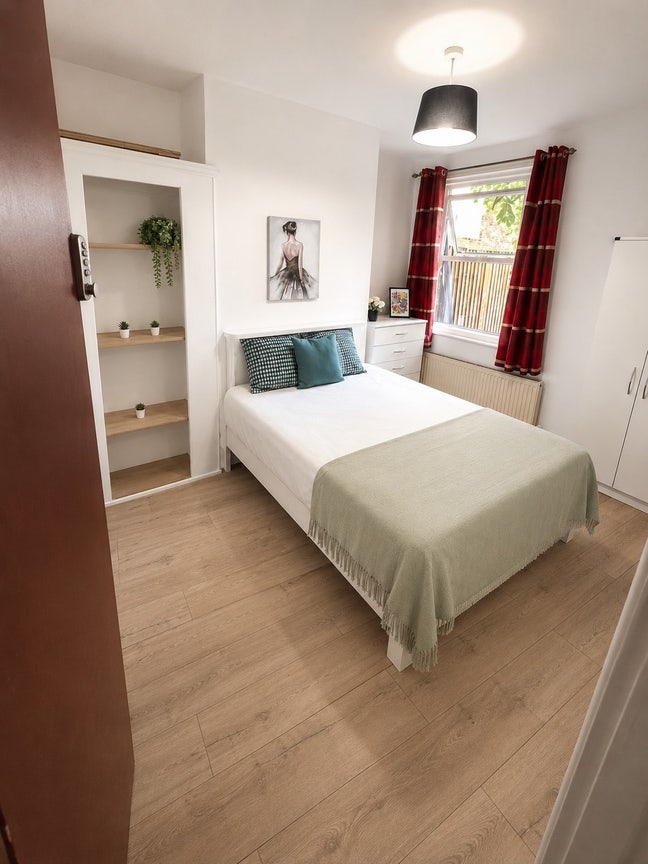2Min from the Station, Double Room  Main Photo