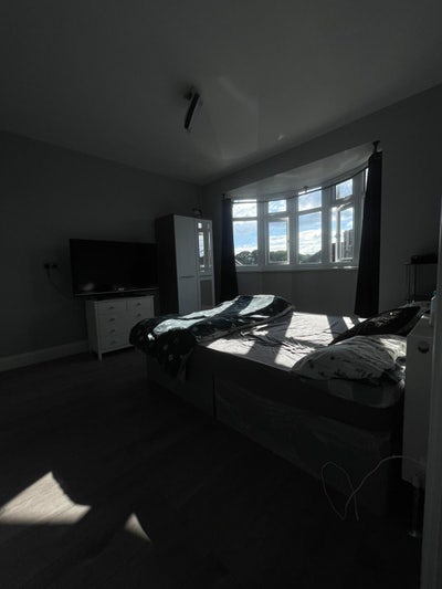 Spacious double rooms, amazing view, All Bills Inc Main Photo