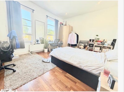 Large 4 beds house mins  Holloway, Camden, Caly Rd Main Photo