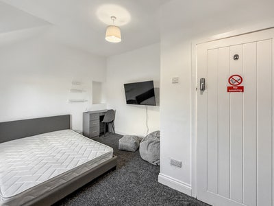 House Share 4 Bedroom Property | SR5 | Sunderland Main Photo