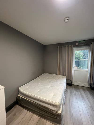 Studio Flat to Rent in London, Northolt UB5 4EH Main Photo