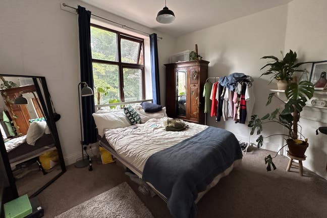 Ensuite Double Room in Didsbury Village Main Photo