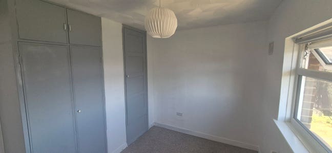 Nice tidy room in hause Main Photo