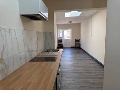 New Studios Muller Road Main Photo